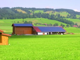 Güneş Enerji Çiftçilik Ahır ve Ağıl Kurulumu 